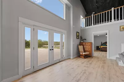 420 Overlook Drive, Cleburne, TX 76033 - Photo 5