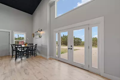 420 Overlook Drive, Cleburne, TX 76033 - Photo 7
