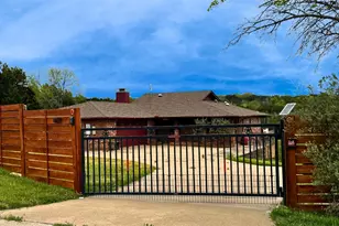 4601 Steepleridge Trail, Granbury, TX 76048 - Photo 5