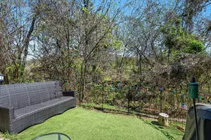 237 Shady Ln Dr, Fort Worth, TX 76112 - Photo 9
