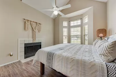 9122 Oak Hollow Drive, Rowlett, TX 75089 - Photo 9