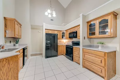 9122 Oak Hollow Drive, Rowlett, TX 75089 - Photo 5