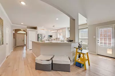 2112 Wallbrook Drive, Lewisville, TX 75067 - Photo 13