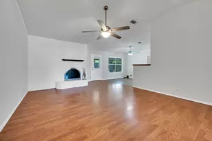 1022 Byron Ln, Arlington, TX 76012 - Photo 19