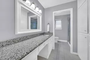 1022 Byron Ln, Arlington, TX 76012 - Photo 9