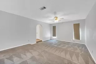 1022 Byron Ln, Arlington, TX 76012 - Photo 11