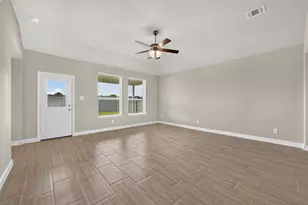 11224 Winged Elm Wy, Justin, TX 76247 - Photo 13