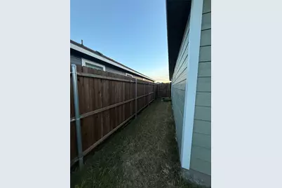 1815 Mallen Farm Ridge, Crandall, TX 75114 - Photo 13