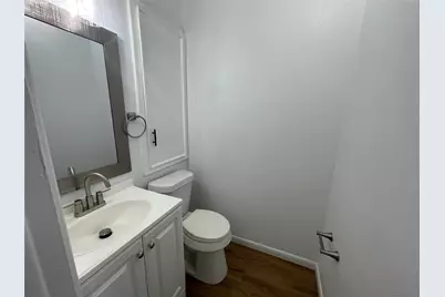 518 W Lovers Lane, Arlington, TX 76010 - Photo 23