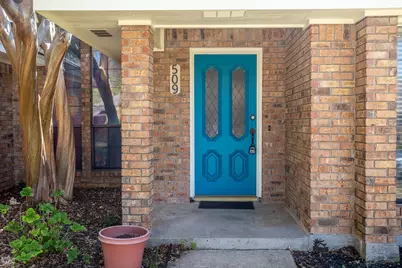 509 Wisterglen Drive, DeSoto, TX 75115 - Photo 3