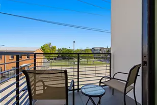 2450 N Garrett Ave, Dallas, TX 75206 - Photo 9