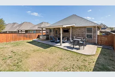 916 Llano Falls Drive, McKinney, TX 75071 - Photo 23