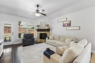 916 Llano Falls Dr, McKinney, TX 75071 - Photo 17