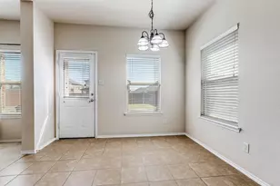 427 Paddock Ln, Celina, TX 75009 - Photo 11