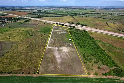 6882 N Interstate Highway 35 E, Waxahachie, TX 75165 - Photo 17