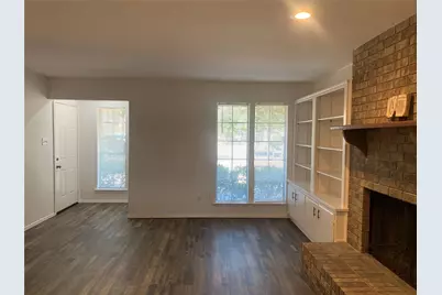 2205 Landmark Court, Arlington, TX 76013 - Photo 3