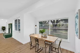 400 Casa Bello Ct, Irving, TX 75062 - Photo 9