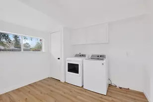 400 Casa Bello Ct, Irving, TX 75062 - Photo 21