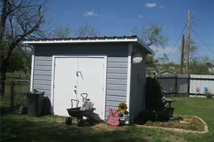 1308 W Dyer St, Breckenridge, TX 76424 - Photo 37