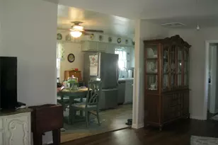 1308 W Dyer St, Breckenridge, TX 76424 - Photo 9