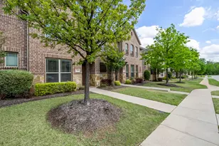 309 Tottenham Ct, McKinney, TX 75072 - Photo 3