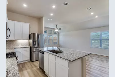 529 Brozgold Avenue, Midlothian, TX 76065 - Photo 5