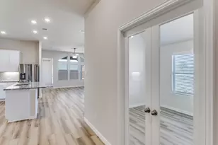 529 Brozgold Ave, Midlothian, TX 76065 - Photo 9