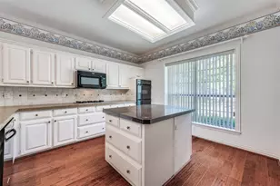 1016 Orlando Cir, Plano, TX 75075 - Photo 9