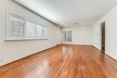 9759 Shoreview Road, Dallas, TX 75238 - Photo 9