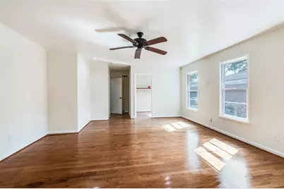 529 Roberts Cut Off Road, River Oaks, TX 76114 - Photo 5