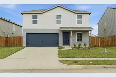 805 Bluffview Drive, Cleburne, TX 76031 - Photo 1