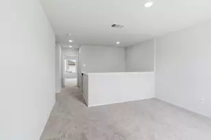 805 Bluffview Dr, Cleburne, TX 76031 - Photo 17