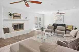 2404 Kimberly Ln, Plano, TX 75075 - Photo 9