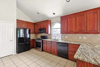 4800 Valley Springs Trail, Fort Worth, TX 76244 - Photo 11