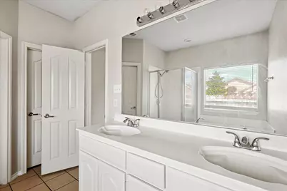 4800 Valley Springs Trail, Fort Worth, TX 76244 - Photo 15