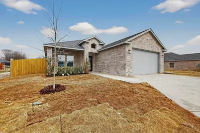 10174 Budtime Lane, Dallas, TX 75217 - Photo 3
