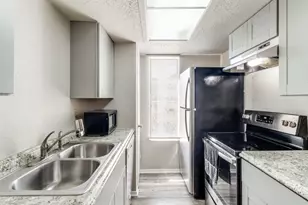 7431 Holly Hill Dr, Dallas, TX 75231 - Photo 11