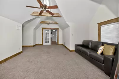 214 E College Street, Athens, TX 75751 - Photo 33