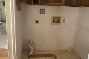 1207 Tarpley Ave, Dallas, TX 75211 - Photo 3