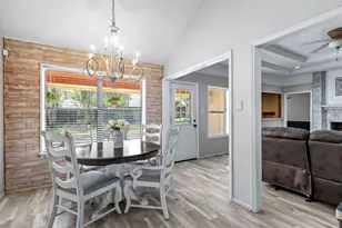 903 Forest Trail Ct, Euless, TX 76039 - Photo 21