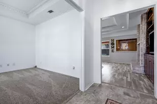 903 Forest Trail Ct, Euless, TX 76039 - Photo 7