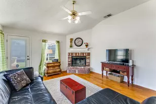 8100 Iris Cir, Fort Worth, TX 76137 - Photo 13