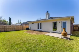 8100 Iris Cir, Fort Worth, TX 76137 - Photo 25