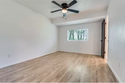 4625 Kyle Drive, Balch Springs, TX 75180 - Photo 13