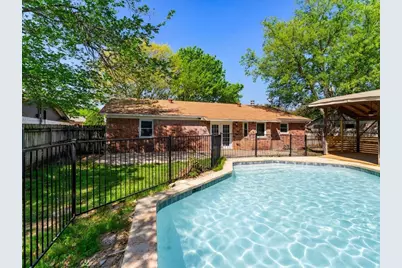 6620 Bernadine Drive, Watauga, TX 76148 - Photo 25