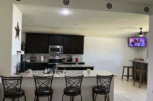 721 Meadow Springs Dr, Glenn Heights, TX 75154 - Photo 3