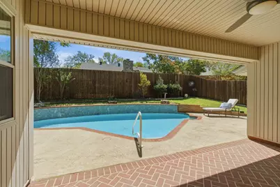 1704 Saxon Drive, Bedford, TX 76021 - Photo 25