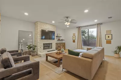 3909 Pitchstone Drive, McKinney, TX 75070 - Photo 7