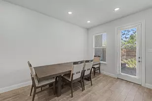 537 Hutchinson Ln, Lewisville, TX 75077 - Photo 11