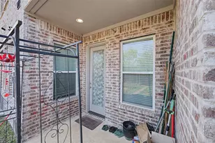 537 Hutchinson Ln, Lewisville, TX 75077 - Photo 31